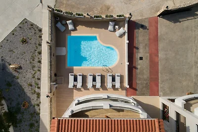 Luxuriöses Ferienhaus in Nea Magnisia