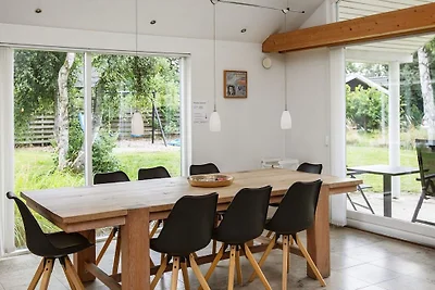8 Personen Ferienhaus in Væggerløse-By Traum