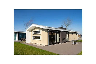 Ferienhaus in Nunspeet mit Terrasse