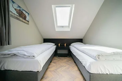 Ferienhaus mit Seeblick für 10 Personen
