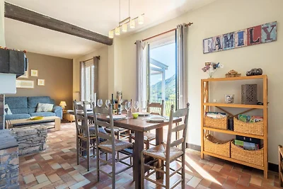 Schönes Landhaus mit privatem Pool