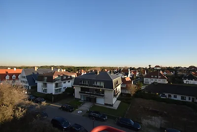 Penthouse in De Haan met Uitzicht op Zee