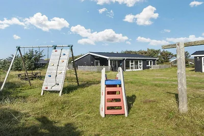 10 Personen Ferienhaus in Harboøre-By Traum
