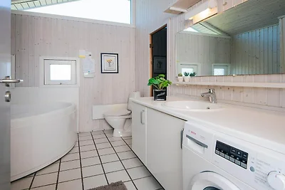 8 Personen Ferienhaus in Sjølund-By Traum