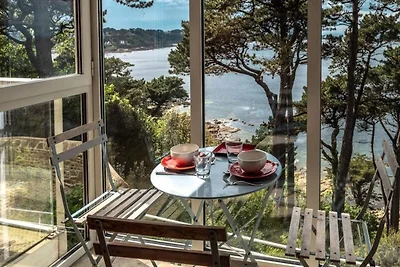 Haus mit Blick auf das Meer in Per