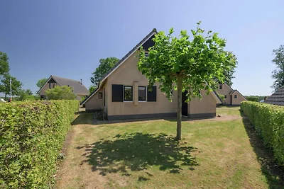 Spaziosa casa vicino ai laghi della Frisia
