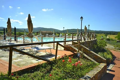 Huis in Campiglia Marittima met zwembad