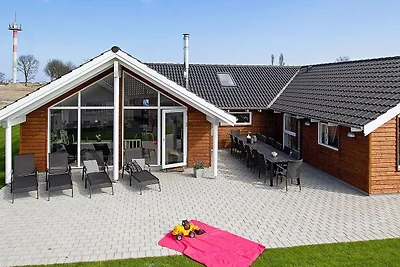 12 Personen Ferienhaus in Hasselberg