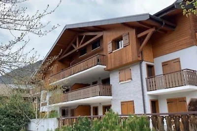 Ruim apartement met balkon in Franse Alpen