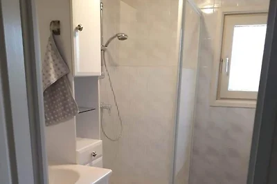 Spazioso chalet con giardino a Garderen