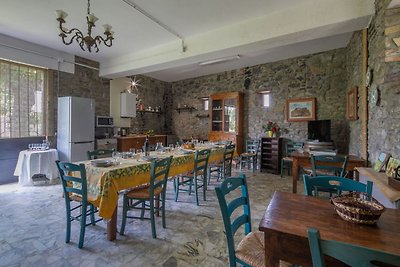Vicino la splendida città etrusca di Cortona