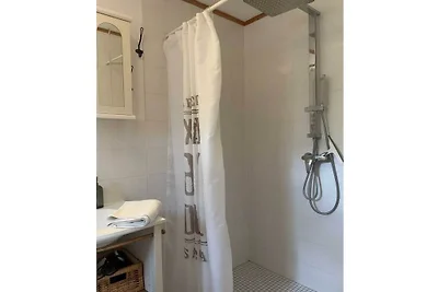Tom's Stuga Holiday Apartment