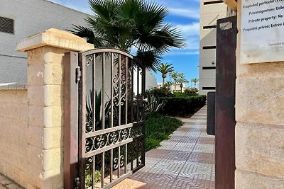 Appartement in Roquetas de Mar met terras