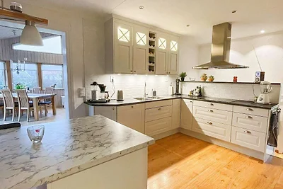 6 Personen Ferienhaus in STORAHÖGA-By Traum