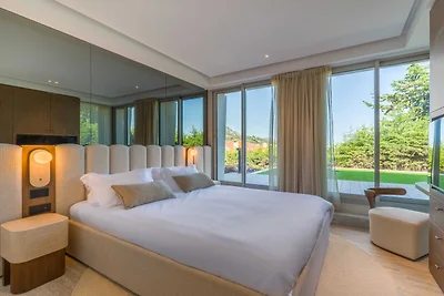 Luxe appartement met ruim terras