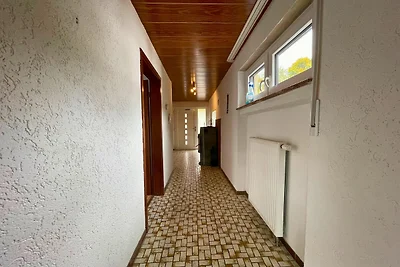 Ferienhaus in Birresborn mit Balkon