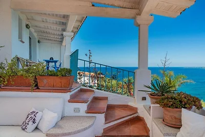 Wohnung in Porto Rotondo mit Terrasse
