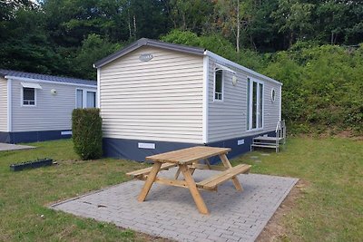 Schönes Chalet mit Mikrowelle in den Ardennen