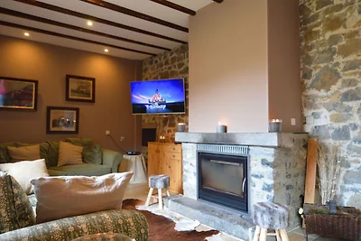 Uriges Ferienhaus in Falaën