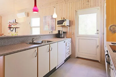8 Personen Ferienhaus in Væggerløse