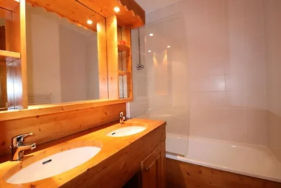 SÜD- UND NORDAUSRICHTUNG, GROSSER SÜDBALKON!