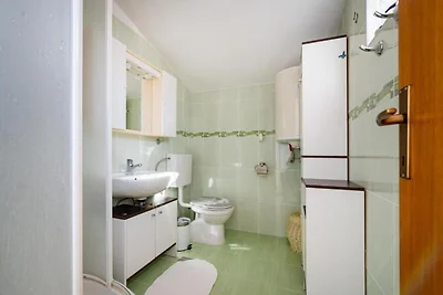 Holiday Home Rovanjska - Three Bedroom House ...