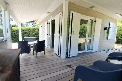 Chalet in der Nähe von Saint-Tropez mit Pool