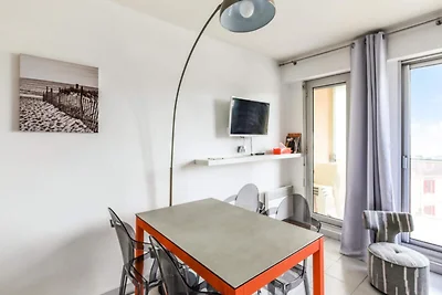 Studio drie bij vier personen zeezicht