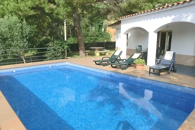 Villa an der Costa Brava mit Privatpool