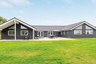 Luxuriöses Strandhaus für 20 Personen