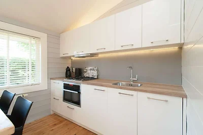 Modernes Ferienhaus mit nach Südwesten ausger...