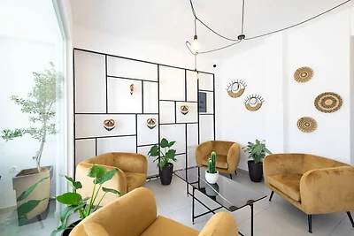Wohnung mit Stadtblick im Vorort Perivolia