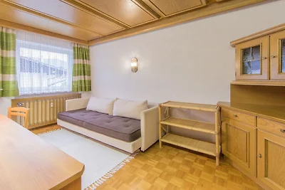 Apartment in Aufhofen with swimming pool