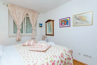 Apartments Captain - Superior One Bedroom Apa...