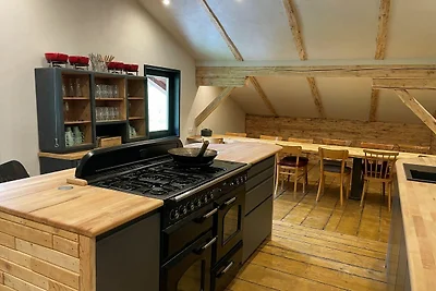 Geräumiges Ferienhaus in Mayrhofen mit Hottub