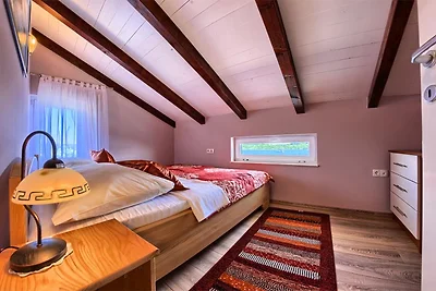 Villa Renata - FourBedroom Beachfront Villa w...