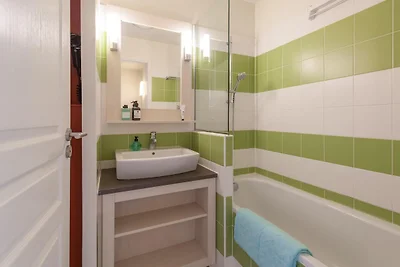 Elegante casa vacanze con piscina a Branville