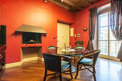 Wohnung in Torino mit Balkon und Parken