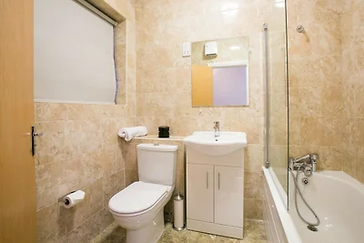 Belvilla Ilford Hill Hotel London Standard...