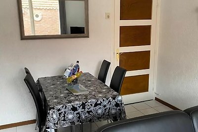 Authentiek appartement in Margraten met een...