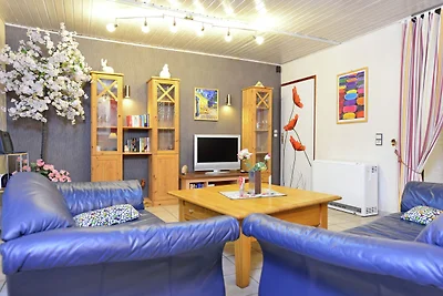 Schönes Appartement in Holz mit Terrasse