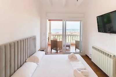 Villa in Roses mit Gemeinschaftspool Bliss