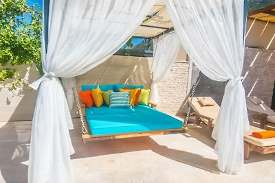 Villa in Kalkan mit Schwimmbecken