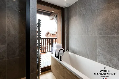 Chalet in Courchevel mit Sauna und Whirlpool