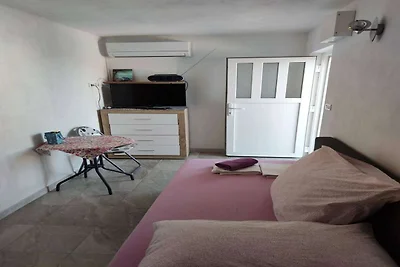 Apt vlakbij het prachtige strand van Zatoglav