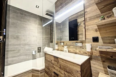 Schöne 3-Zimmer-Wohnung direkt an der Piste -...