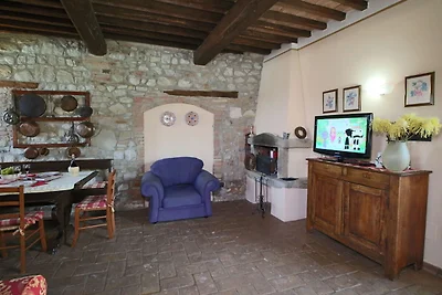 Deluxe-Apartment in Pontecuti mit Außenpool
