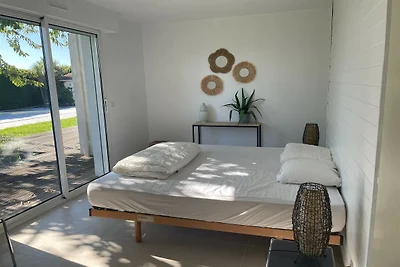 Moderne villa met zwembad in Brives