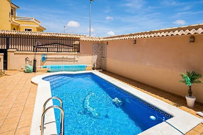 Ferienhaus in Orihuela mit Garten