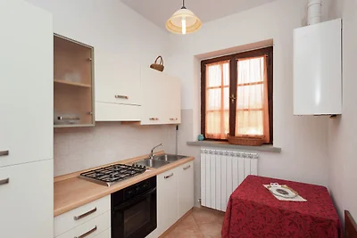 Grazioso agriturismo con piscina in Umbria